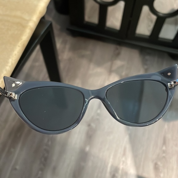 Fendi Blue Crystal Cat EyeSunglasses main image 6
